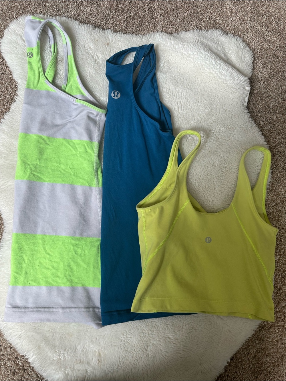 lululemon athletica tank top lot! Align tank and race back log of 3: size 4